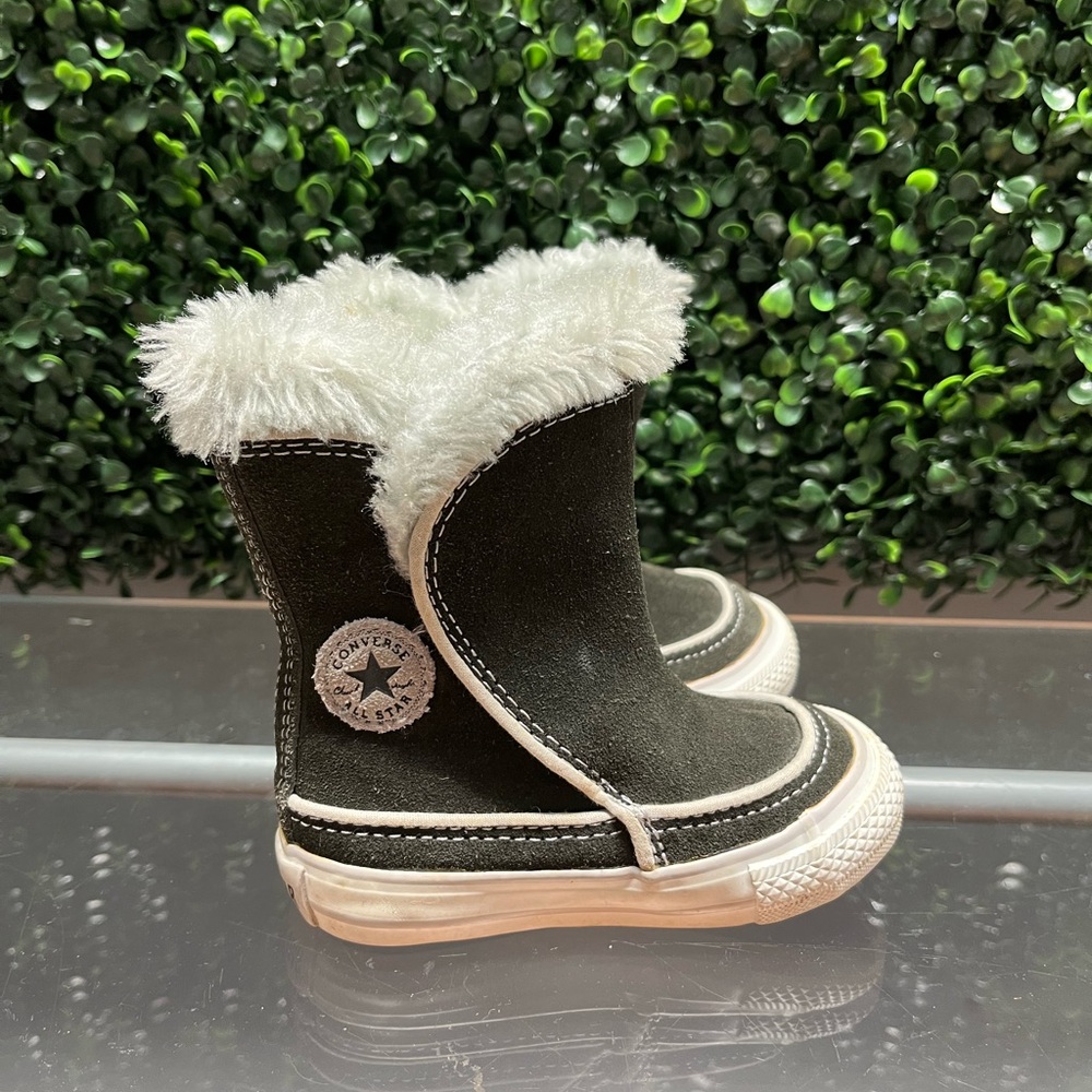 Converse All Star Chocolate Brown Girls Size 4 Furry Cold Weather Boots
